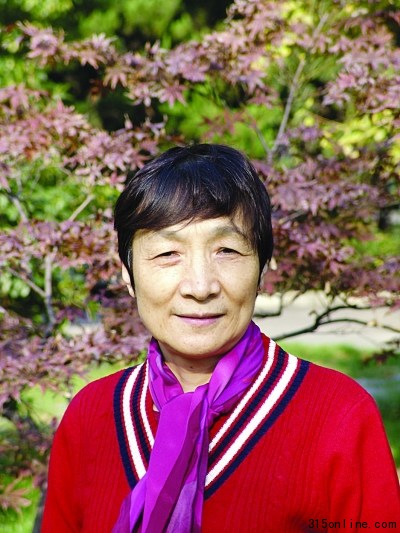 性教育課老師稱3歲就應(yīng)性啟蒙贊成避孕套進(jìn)校園